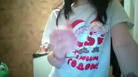 Bella online show from 04/13/26, 08:03