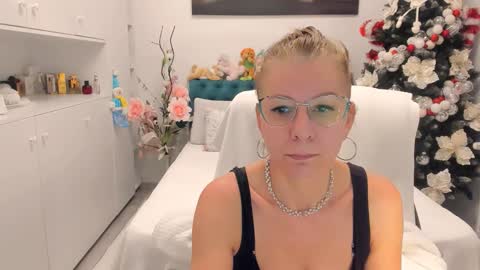 wilma online show from 12/15/25, 07:23