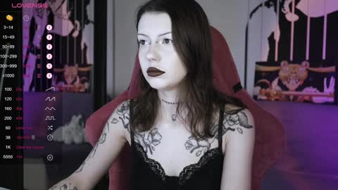 Violet online show from 01/03/25, 06:11