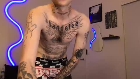 pretty boy online show from 12/01/25, 12:15