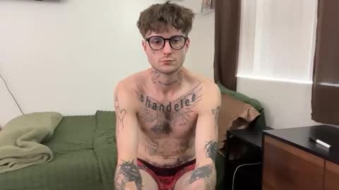 pretty boy online show from 03/29/26, 08:31