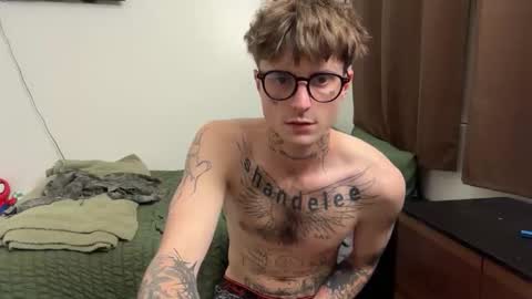 pretty boy online show from 04/06/26, 04:21