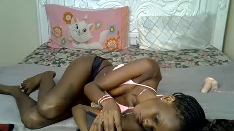 Bunny online show from 10/28/25, 03:14