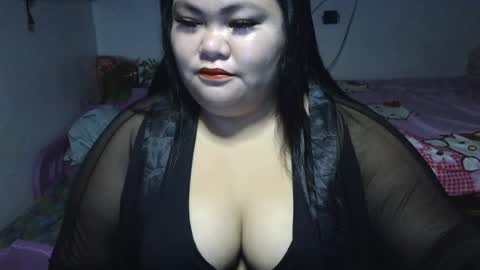 Snapshot of prettycarla_ chatting on 05/04/26, 11:23 prettycarla online show from 05/04/26, 11:23