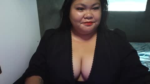 Snapshot of prettycarla_ chatting on 06/02/26, 12:23 prettycarla online show from 06/02/26, 12:23