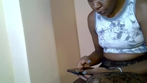 Snapshot of prettychocolata chatting on 04/22/26, 09:11 prettychocolata online show from 04/22/26, 09:11