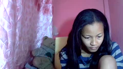 Snapshot of prettychoux chatting on 07/18/26, 05:44 prettychoux online show from 07/18/26, 05:44
