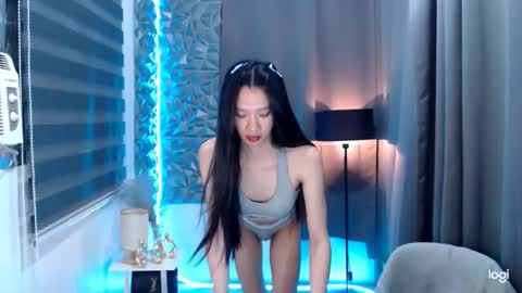 ASHLEY online show from 12/28/24, 06:28