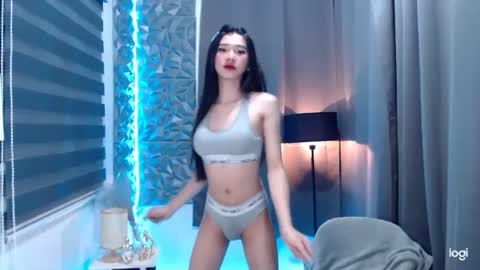 ASHLEY online show from 12/29/24, 04:16