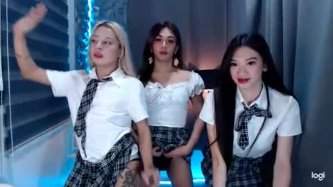 ASHLEY online show from 01/02/25, 09:43