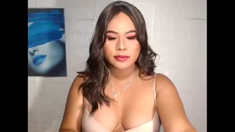 Snapshot of prettydiannara chatting on 02/16/25, 11:05 prettydiannara online show from 02/16/25, 11:05