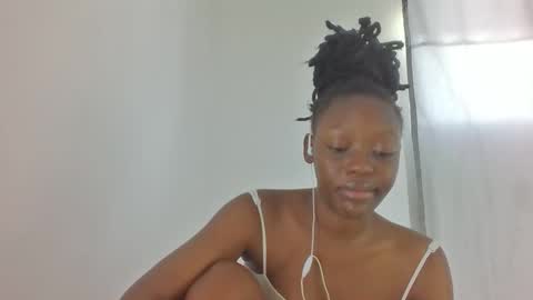 prettydollk_dons online show from 04/01/26, 09:32