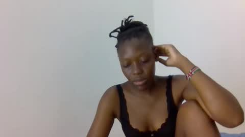 prettydollk_dons online show from 04/19/26, 09:19