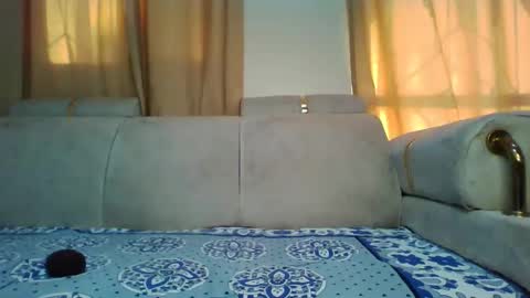 Snapshot of prettydulce chatting on 10/03/25, 02:14 prettydulce online show from 10/03/25, 02:14