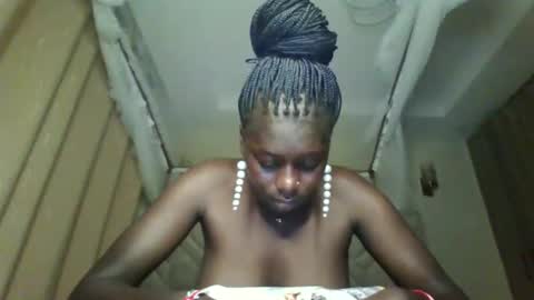 prettydulce online show from 02/12/26, 01:33