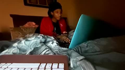 prettyfacefemale online show from 02/04/26, 02:28