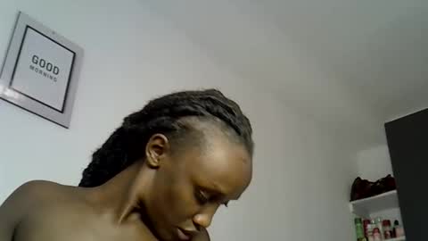Pretty darkskin doll online show from 04/14/26, 08:42
