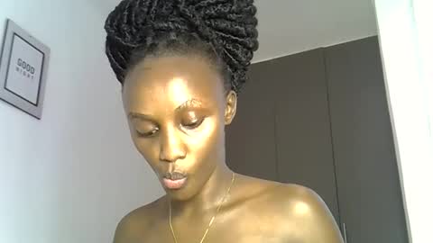 Pretty darkskin doll online show from 04/21/26, 11:38