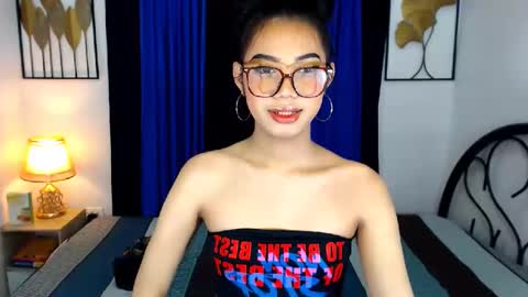 prettyhothugecock online show from 02/13/25, 09:17