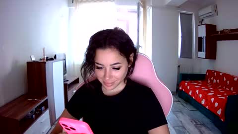 prettyjulliette online show from 09/24/25, 02:42