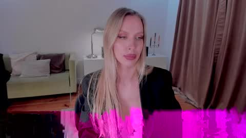 Snapshot of prettyk1ller chatting on 03/03/25, 02:04 Eva online show from 03/03/25, 02:04