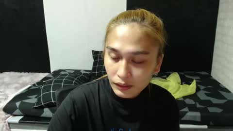 Snapshot of prettykate_04 chatting on 02/11/25, 04:46 Kate online show from 02/11/25, 04:46