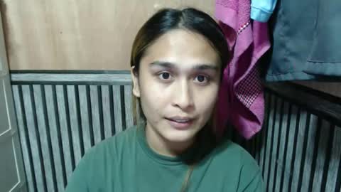 Snapshot of prettykate_04 chatting on 10/22/25, 07:19 Kate online show from 10/22/25, 07:19