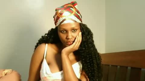 Snapshot of prettykeilaa chatting on 07/10/26, 08:22 prettykeilaa online show from 07/10/26, 08:22