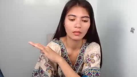 prettylittle_lady online show from 05/19/26, 02:01