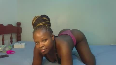 Snapshot of prettymelly_ chatting on 05/20/26, 06:41 Melly online show from 05/20/26, 06:41