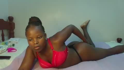 Snapshot of prettymelly_ chatting on 06/03/26, 06:46 Melly online show from 06/03/26, 06:46