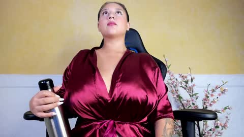 Laura  Onlyfans   40OFF online show from 01/28/25, 04:18