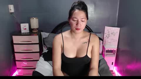 ashley online show from 09/17/25, 07:43