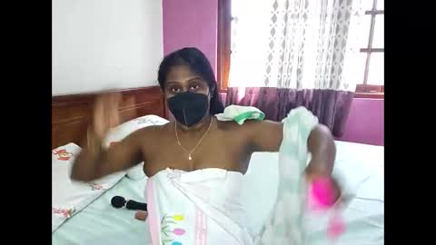 Snapshot of prettypriya8577 chatting on 03/16/26, 04:29 Prettypriya online show from 03/16/26, 04:29