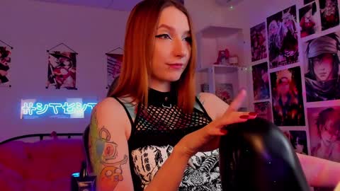 Snapshot of prettyreckess chatting on 12/23/24, 07:49 Mila -NONUDE MODEL online show from 12/23/24, 07:49