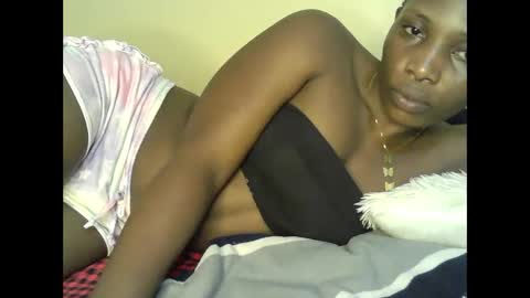 Snapshot of prettyvish chatting on 06/08/26, 04:13 prettyvish online show from 06/08/26, 04:13