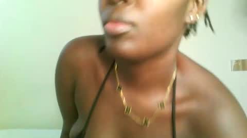 prettyvishy online show from 03/06/25, 09:47