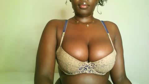 prettyvishy online show from 03/27/26, 03:01