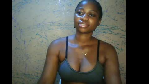 prettyxxpac online show from 04/21/26, 04:23