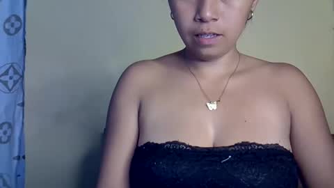 prettyy01 online show from 05/31/26, 03:41