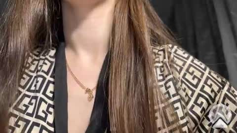 prettyyy_angel online show from 01/18/26, 04:22