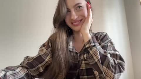 prettyyy_angel online show from 04/21/26, 10:21