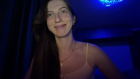 Snapshot of prettyyy_angel chatting on 08/03/26, 06:33 prettyyy_angel online show from 08/03/26, 06:33