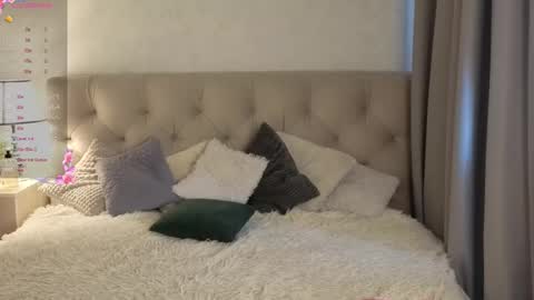 Kitty online show from 02/25/26, 02:32