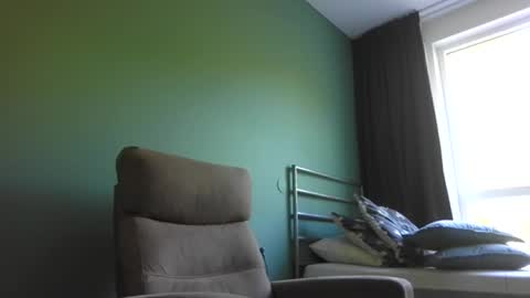 prieslucas068 online show from 07/15/26, 05:45