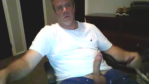 Snapshot of primetimeride chatting on 09/27/25, 12:15 primetimeride online show from 09/27/25, 12:15