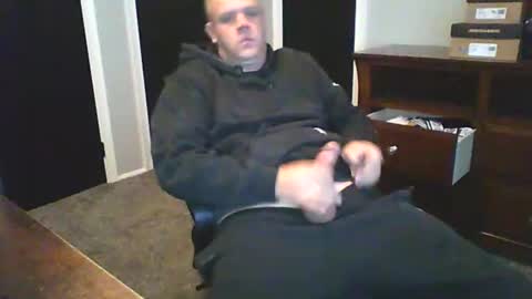 Snapshot of primetimeride chatting on 10/16/25, 12:06 primetimeride online show from 10/16/25, 12:06