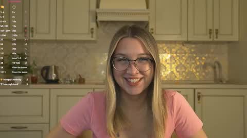 Snapshot of primrosegartrell chatting on 09/14/25, 03:16 Liza online show from 09/14/25, 03:16