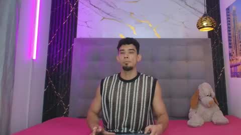 prince_arthur77 online show from 05/01/26, 01:16