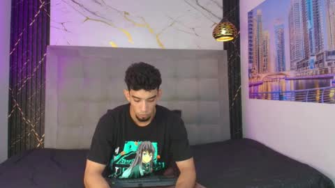 prince_arthur77 online show from 05/05/26, 01:52